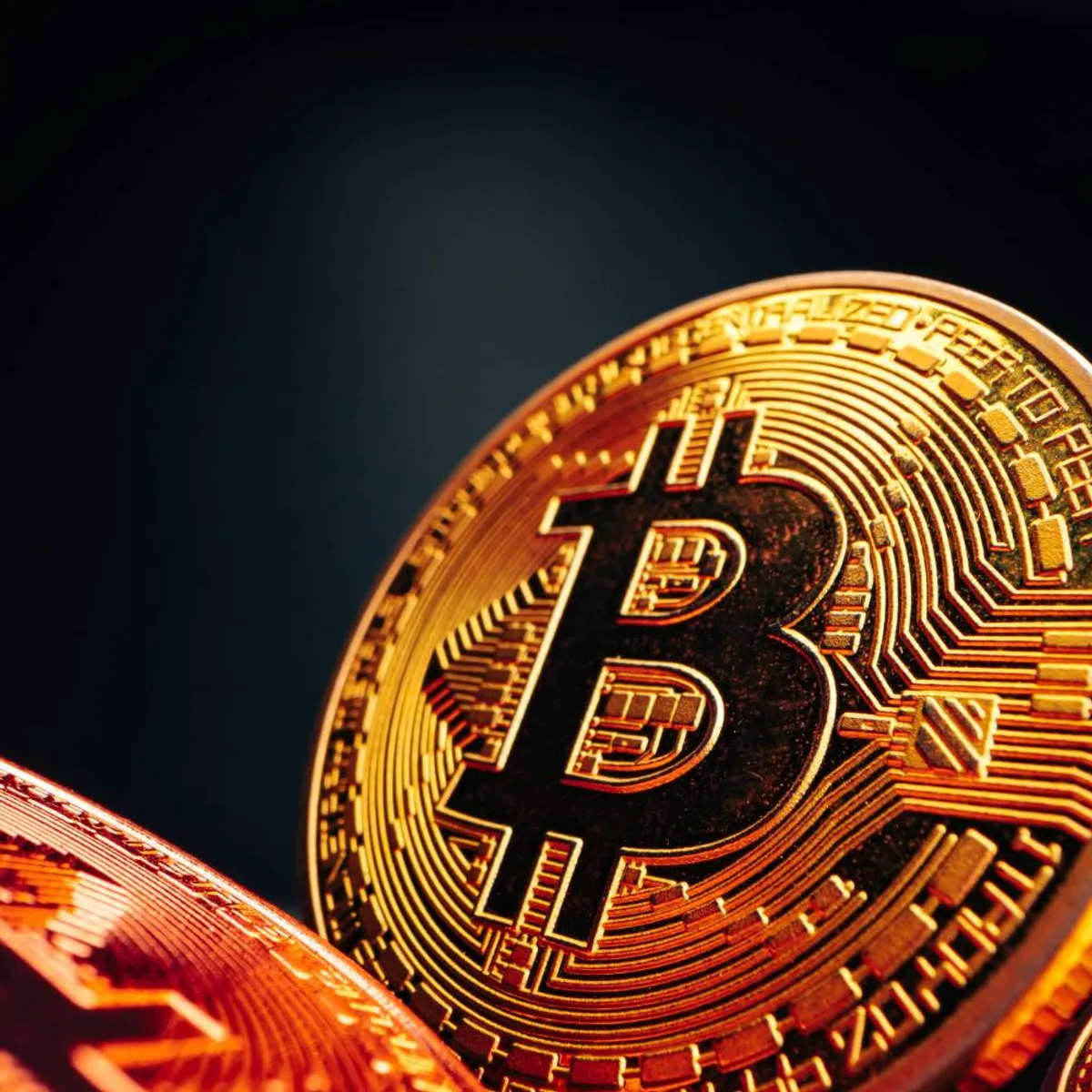 بٹ کوائن  اور  آبنائے ہرمز کی کشیدگی،  انسٹی ٹیوشنل آؤٹ فلو نے BTC آؤٹ لک کو دھندلا دیا