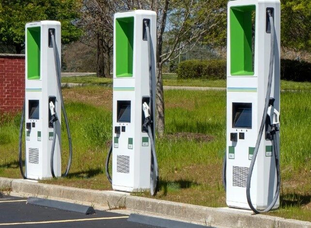 Hubco Plans to install EV Charging Networks in Pakistan